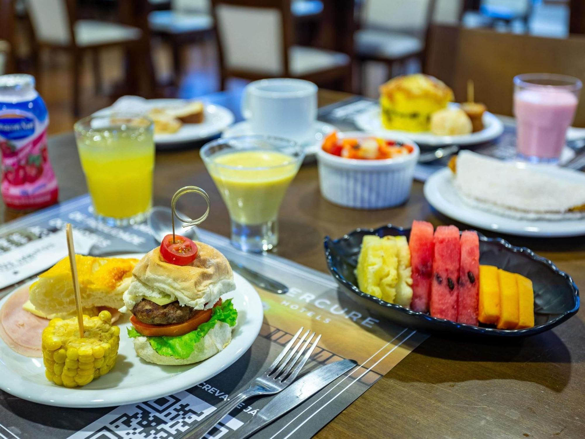 Mercure Manaus Exterior photo
