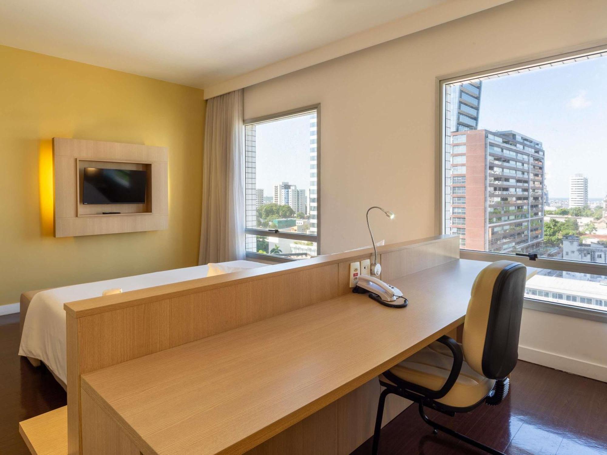 Mercure Manaus Exterior photo